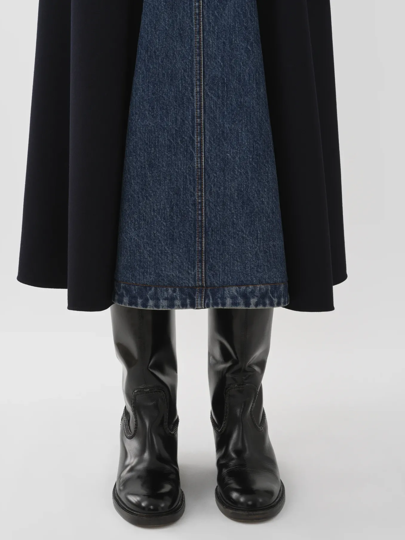 Women Chloé Flared Midi Skirt