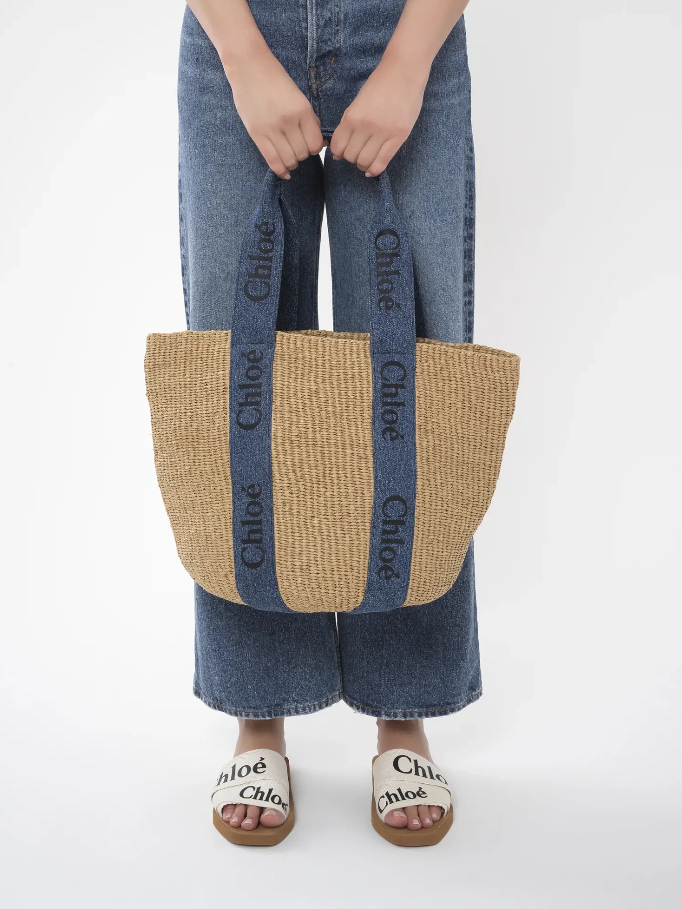 Women Chloé Large Woody Basket