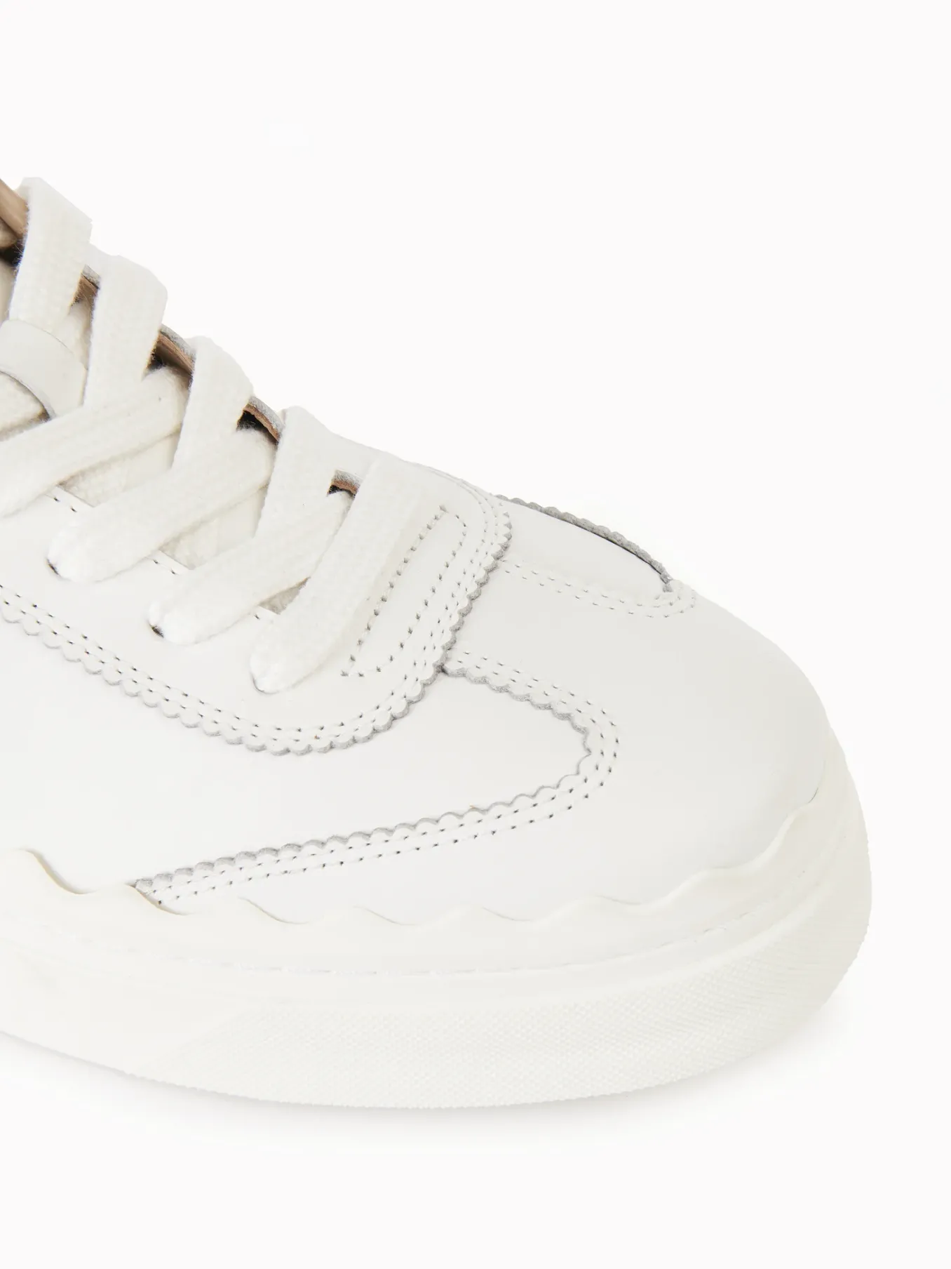 Women Chloé Lauren Sneaker