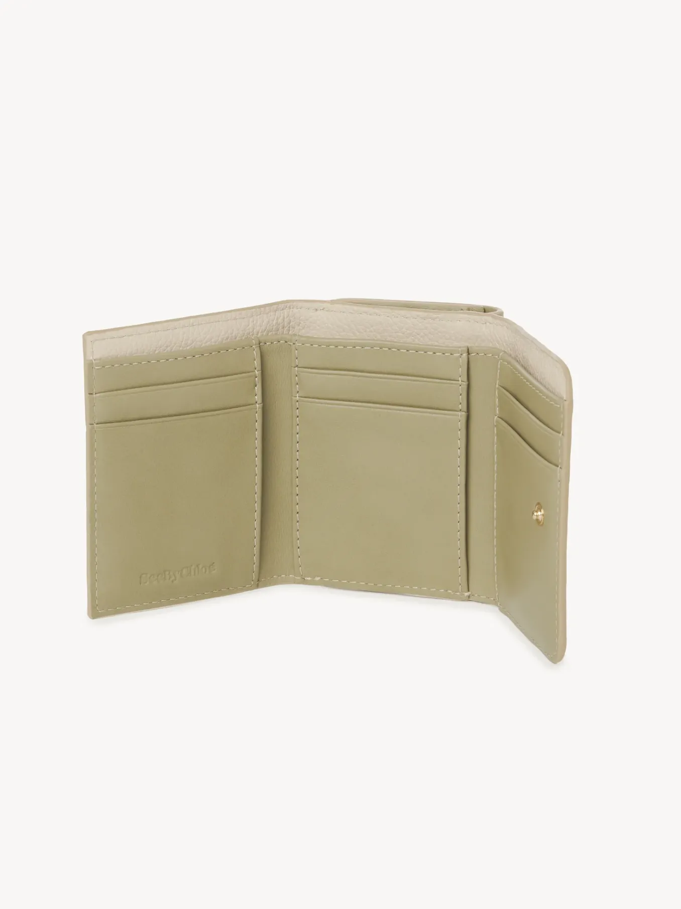 Women Chloé Layers Medium Tri-Fold