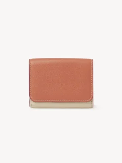 Women Chloé Layers Medium Tri-Fold
