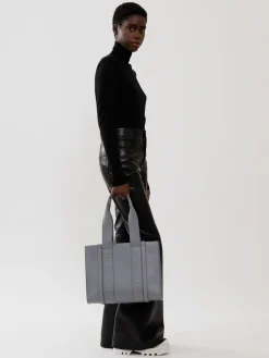 Women Chloé Medium Woody Tote Bag