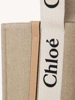 Women Chloé Medium Woody Tote Bag