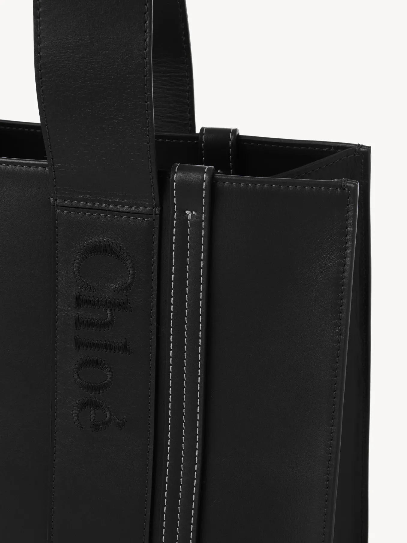 Women Chloé Medium Woody Tote Bag