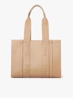 Women Chloé Medium Woody Tote Bag