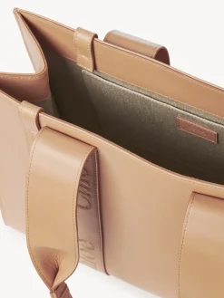Women Chloé Medium Woody Tote Bag