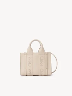 Women Chloé Mini Woody Tote Bag