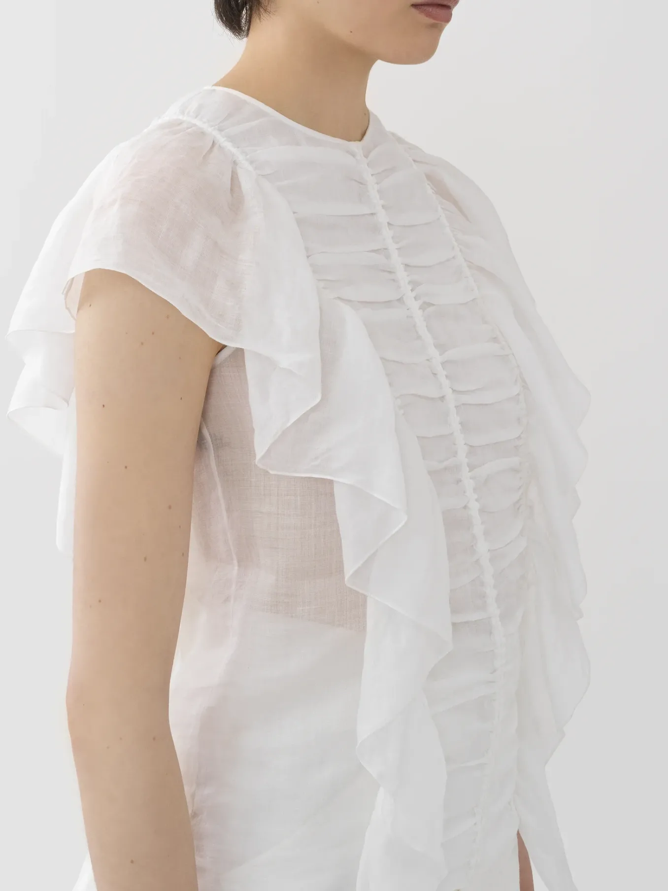 Women Chloé Sleeveless Ruffle Top