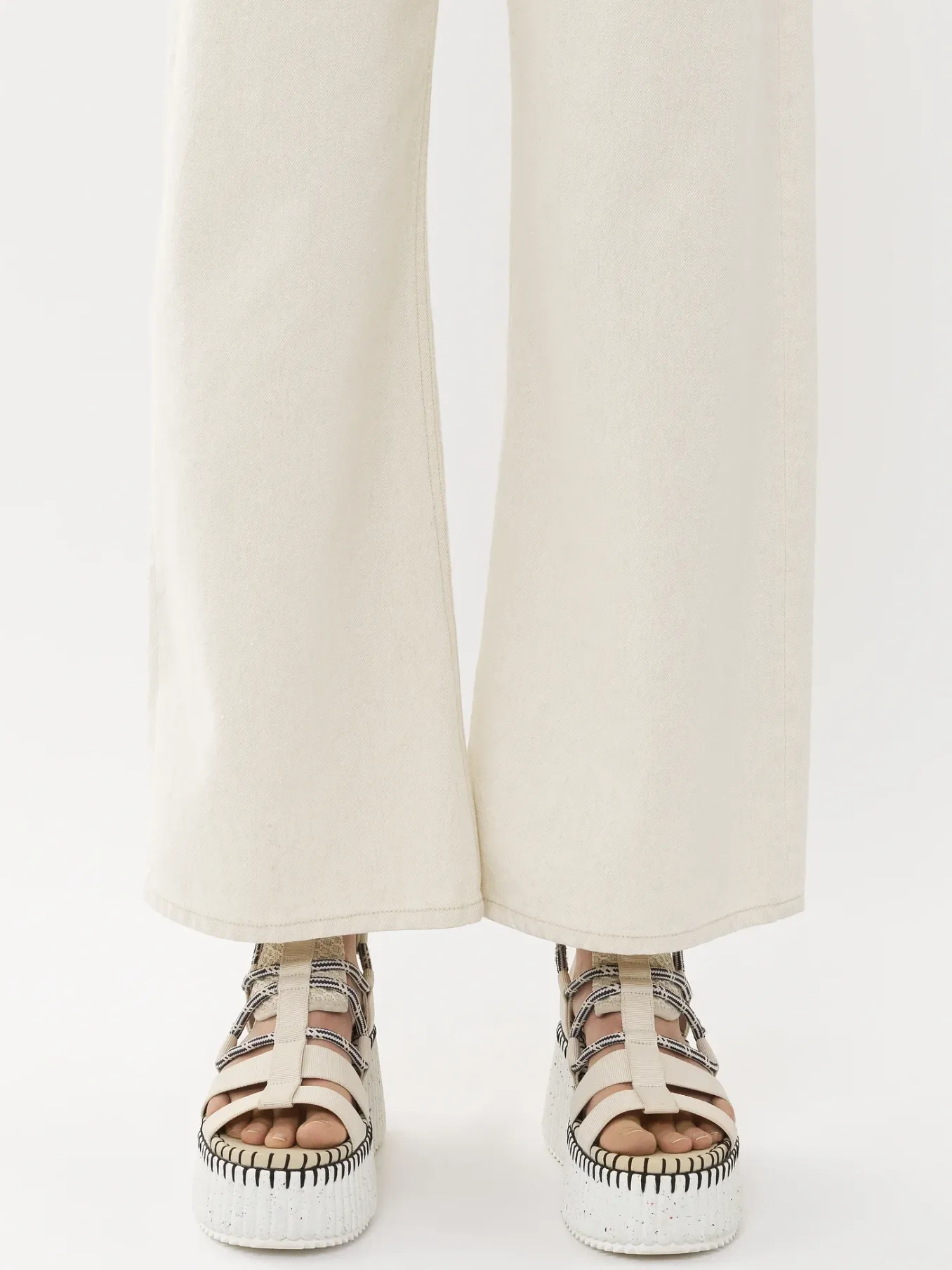 Women Chloé Stromboli Wide Cropped Jeans